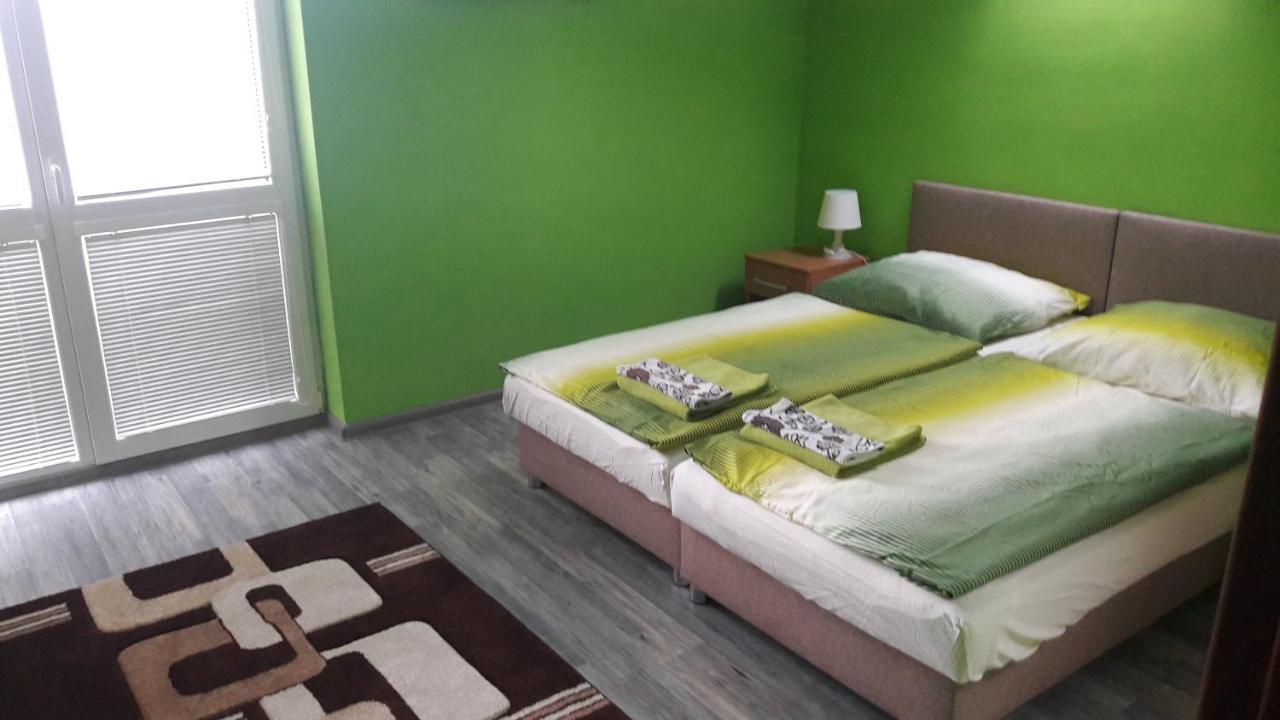 Ubytovanie House Galanta Ngoại thất bức ảnh